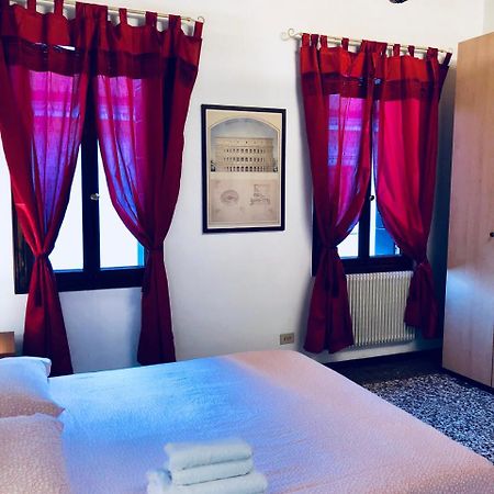 Hesperia Apartment Тревизо Экстерьер фото